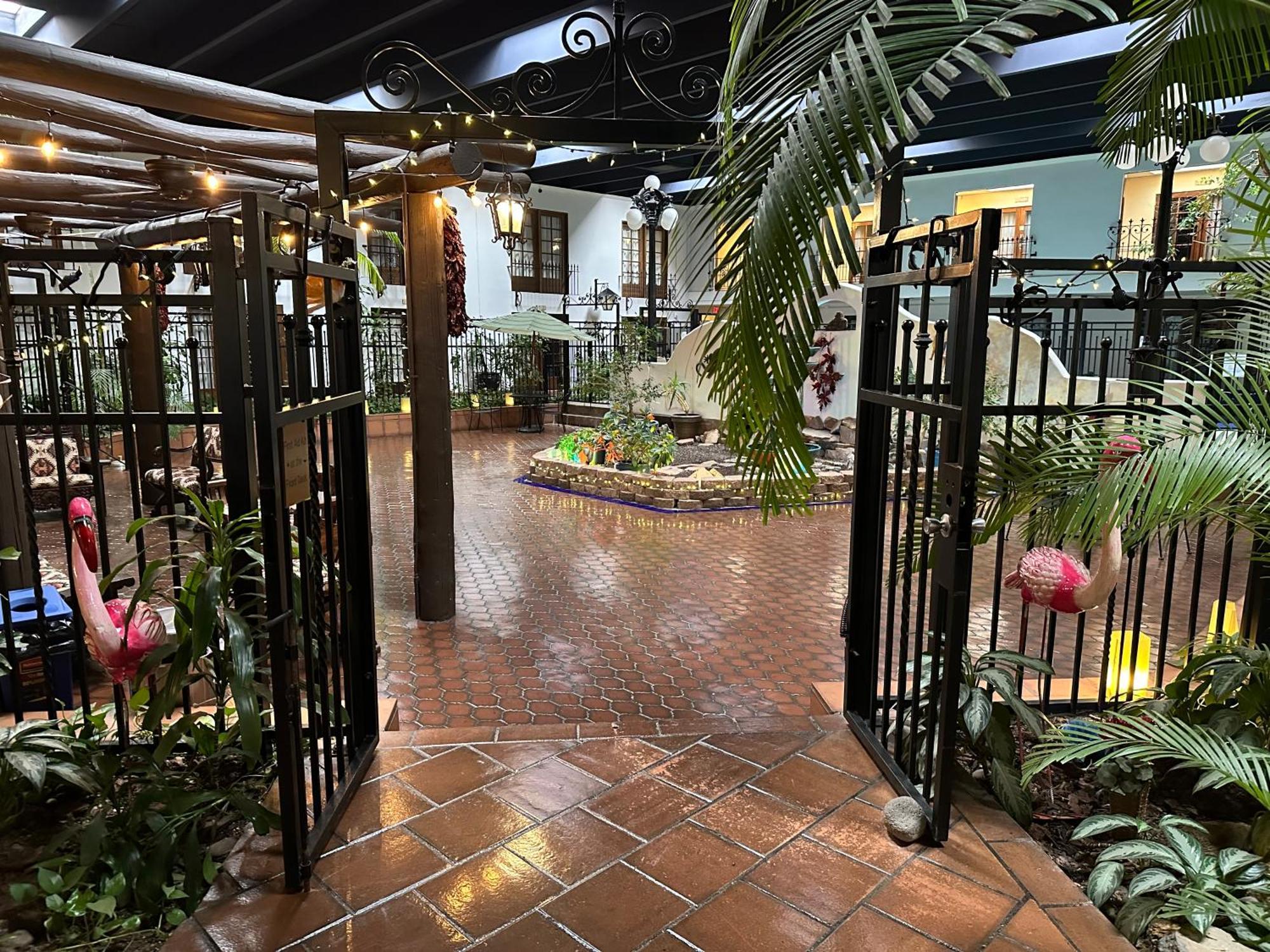 Ramada By Wyndham Cruces & Conference Center Hotel Las Cruces